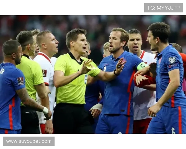 索斯盖特自荐波兰遭拒？年薪过高成拦路虎(1)